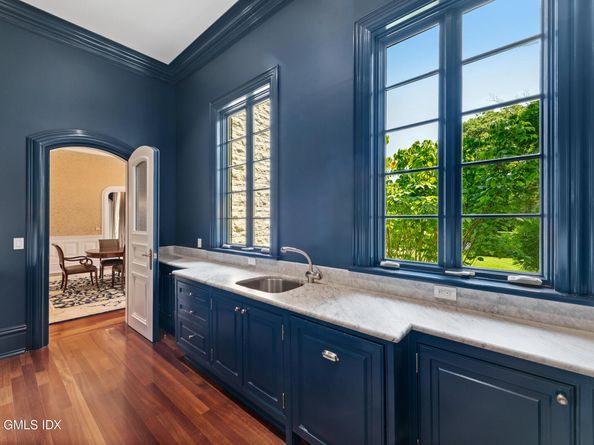537 North Street, Greenwich CT 06830