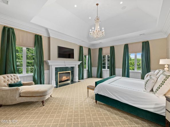 537 North Street, Greenwich CT 06830