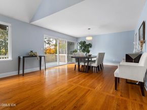 626 W Lyon Farm Drive 626, Greenwich CT 06831