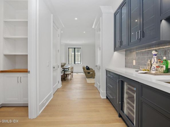 148 E Elm Street 1, Greenwich CT 06830