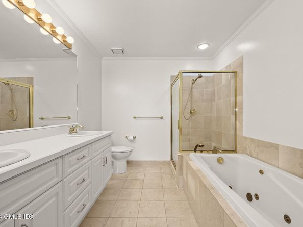 51 Forest Avenue 82, Old Greenwich CT 06870
