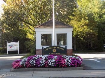 51 Forest Avenue