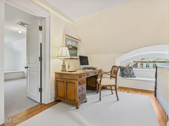 6 Gilliam Lane, Riverside CT 06878