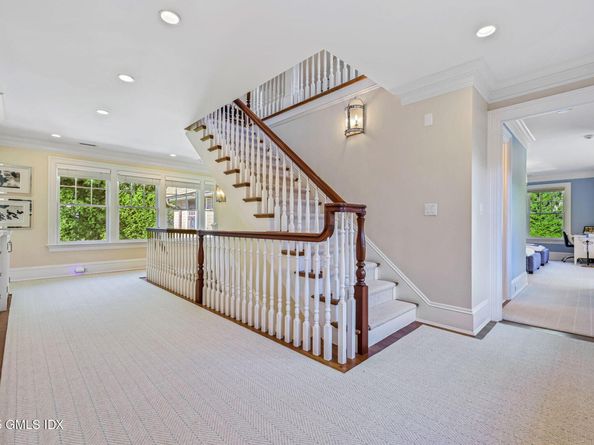 6 Gilliam Lane, Riverside CT 06878