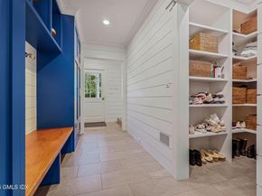 6 Gilliam Lane, Riverside CT 06878