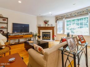 15 Deepwoods Lane, Old Greenwich CT 06870
