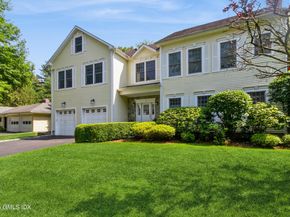 15 Deepwoods Lane, Old Greenwich CT 06870