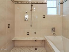 15 Deepwoods Lane, Old Greenwich CT 06870