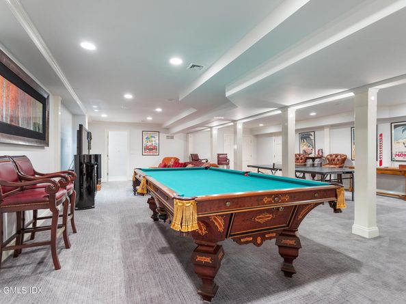 21 Binney Lane, Old Greenwich CT 06870
