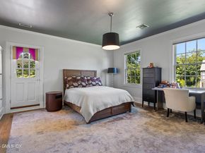 21 Binney Lane, Old Greenwich CT 06870