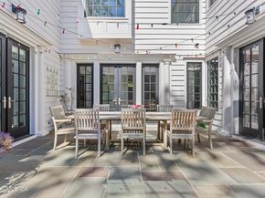 21 Binney Lane, Old Greenwich CT 06870