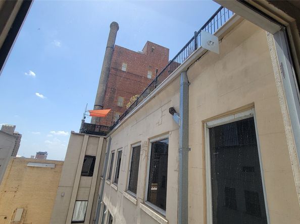 711 Main Street PH 1003, Houston TX 77002