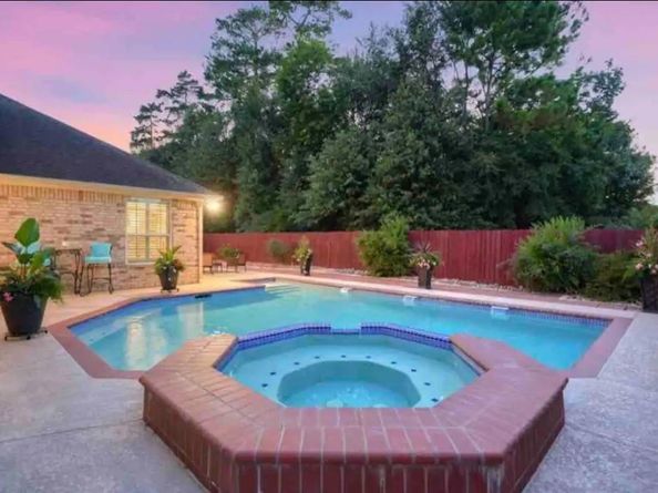 5510 Darschelle Drive, Houston TX 77069
