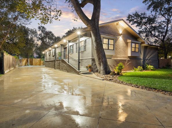 5 Tree Frog Drive, Houston TX 77074