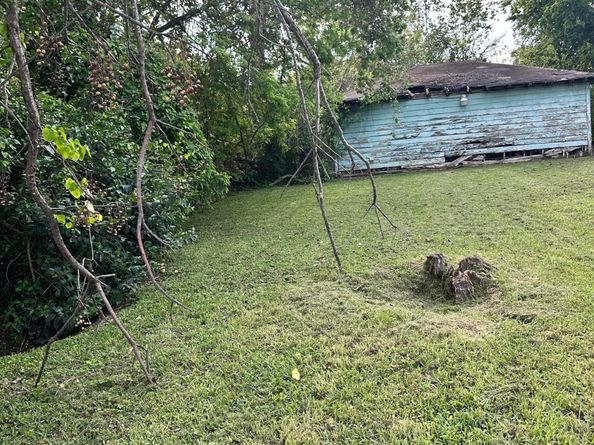 1424 E 33rd Street, Houston TX 77022
