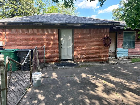 1424 E 33rd Street, Houston TX 77022
