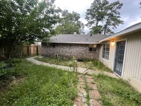 11042 Lafferty Oaks Street, Houston TX 77013