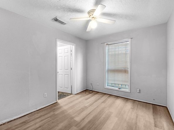 4808 Mcewen Street, Houston TX 77009