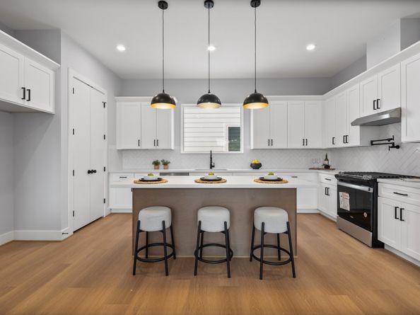 7225 Tierwester Street, Houston TX 77021