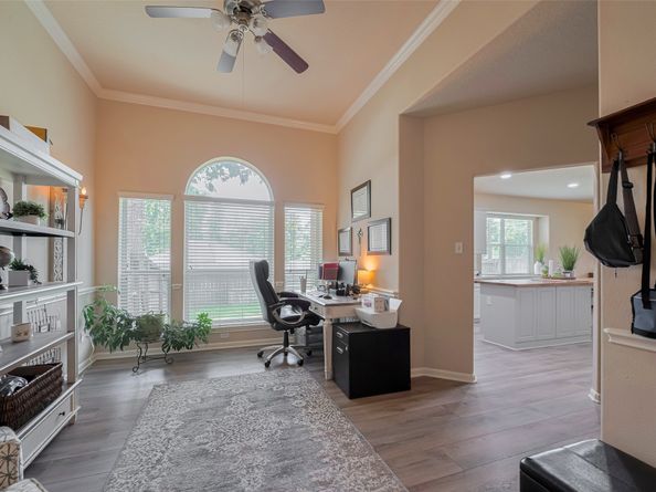 711 Stonewall Jackson Court, Conroe TX 77302