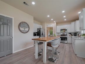 711 Stonewall Jackson Court, Conroe TX 77302