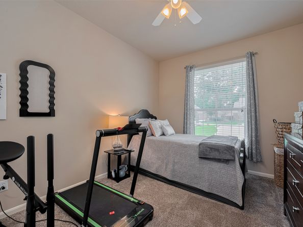 711 Stonewall Jackson Court, Conroe TX 77302