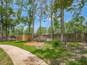 711 Stonewall Jackson Court, Conroe TX 77302