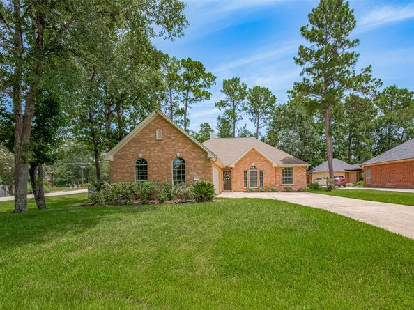 711 Stonewall Jackson Court, Conroe TX 77302