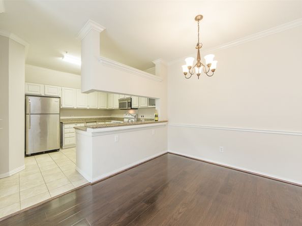 2100 Welch Street C212, Houston TX 77019