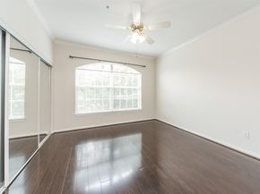 2100 Welch Street C212, Houston TX 77019