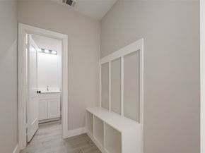 8128 Chateau Street, Houston TX 77028