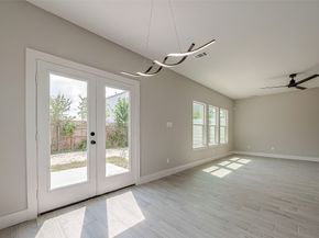 8128 Chateau Street, Houston TX 77028