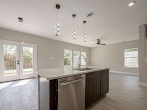 8128 Chateau Street, Houston TX 77028