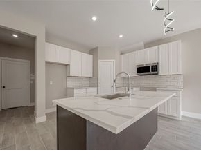 8128 Chateau Street, Houston TX 77028