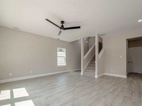 8128 Chateau Street, Houston TX 77028