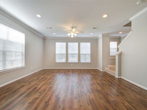 3001 Murworth Drive 604, Houston TX 77025