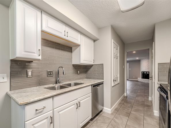 8427 Ariel Street, Houston TX 77074