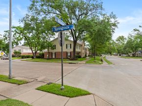 9668 Westview Drive 2, Houston TX 77055