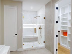 5055 Yarwell Drive, Houston TX 77096