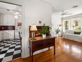 2114 Saxon Drive, Houston TX 77018