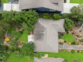 2114 Saxon Drive, Houston TX 77018