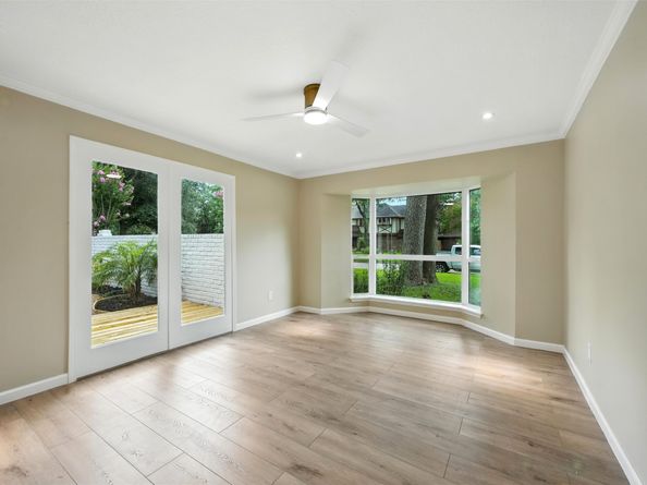 11726 Gardenglen Drive, Houston TX 77070