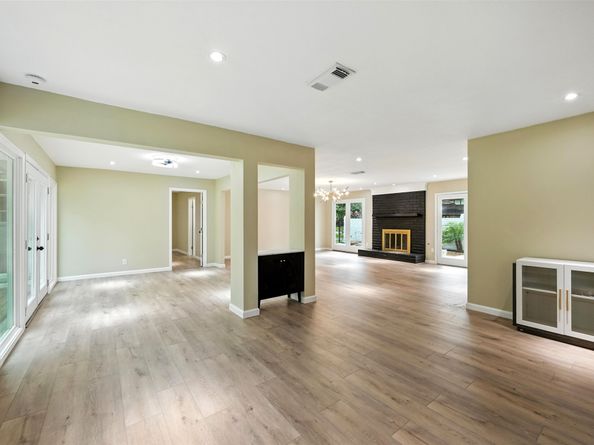 11726 Gardenglen Drive, Houston TX 77070