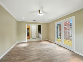 11726 Gardenglen Drive, Houston TX 77070