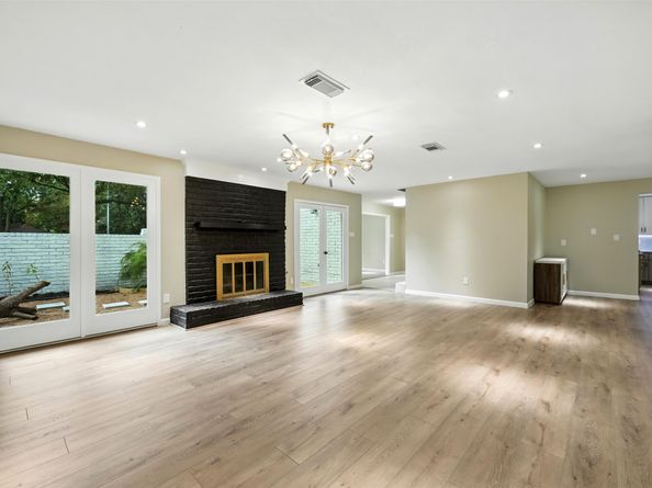 11726 Gardenglen Drive, Houston TX 77070