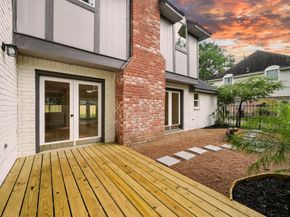 11726 Gardenglen Drive, Houston TX 77070