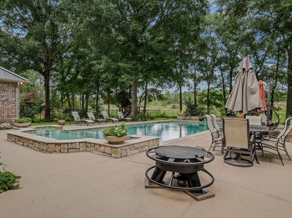 27402 E Benders Landing Boulevard, Spring TX 77386