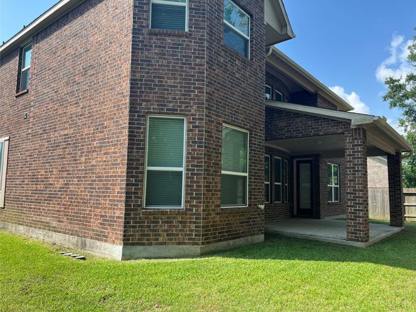 13411 Lake Willoughby Lane, Houston TX 77044