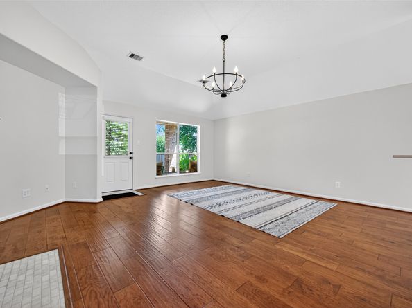 82 S Regan Mead Circle, The Woodlands TX 77382
