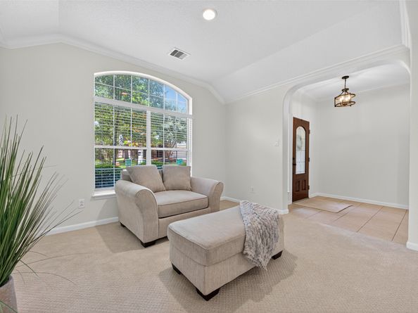 82 S Regan Mead Circle, The Woodlands TX 77382